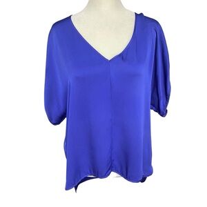 Milly Women’s Silk Short Sleeve Blouse Size 8 Royal Blue Asymmetrical Hem Career